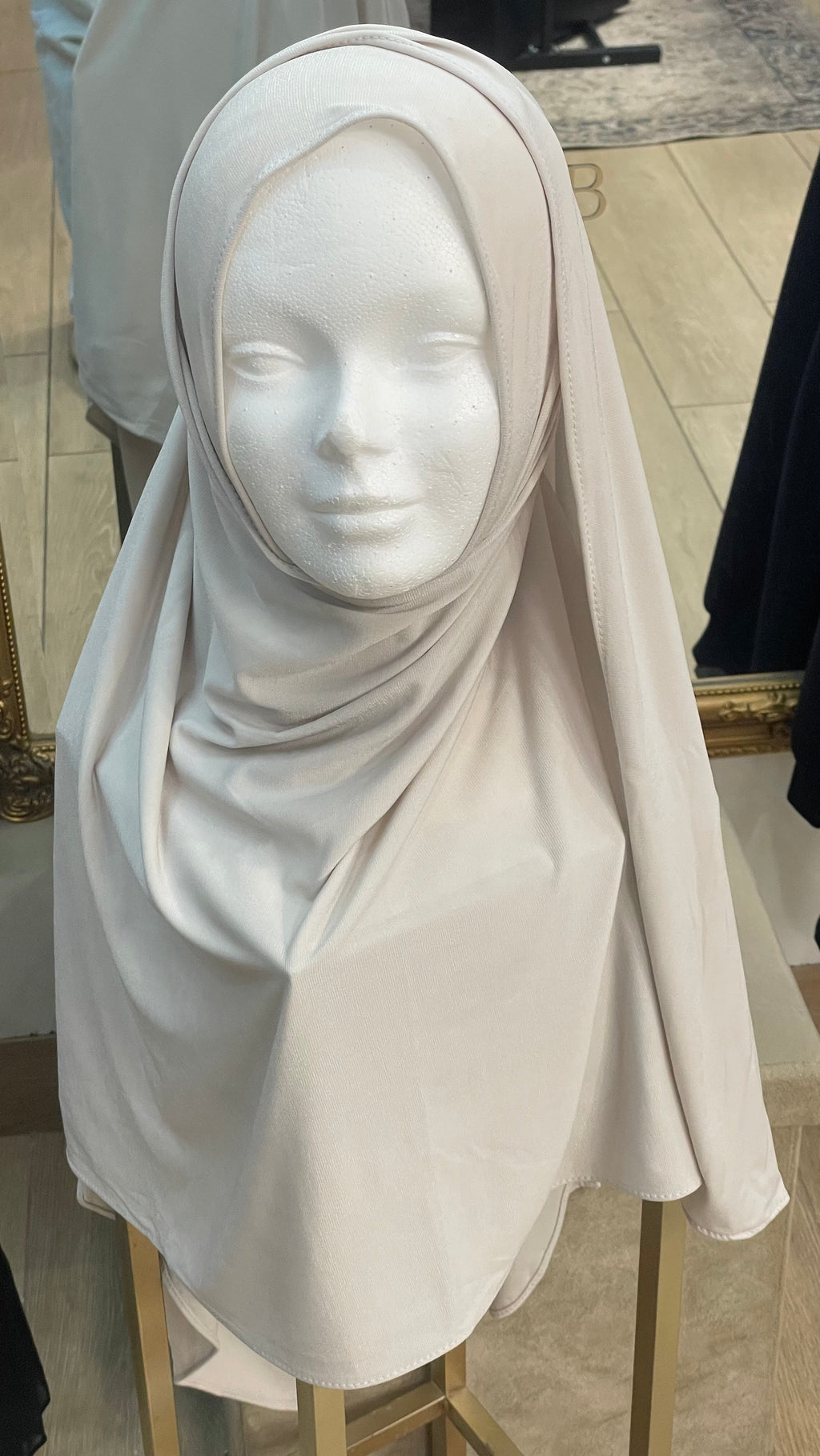 Hijab jersey premium Blanco grisaceo
