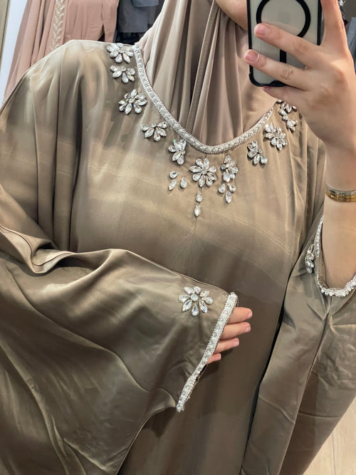 Abaya Glass