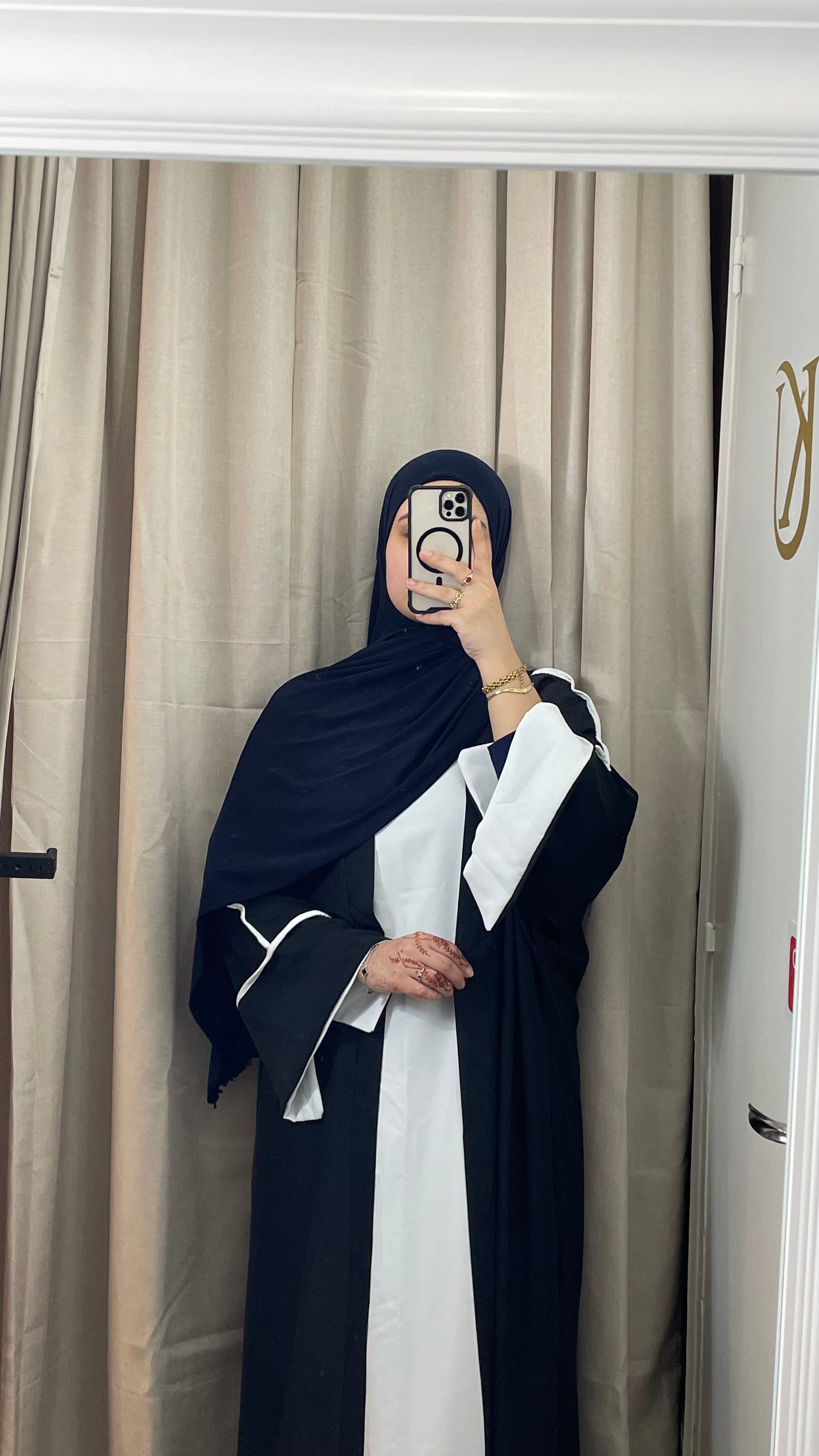 Abaya Noor
