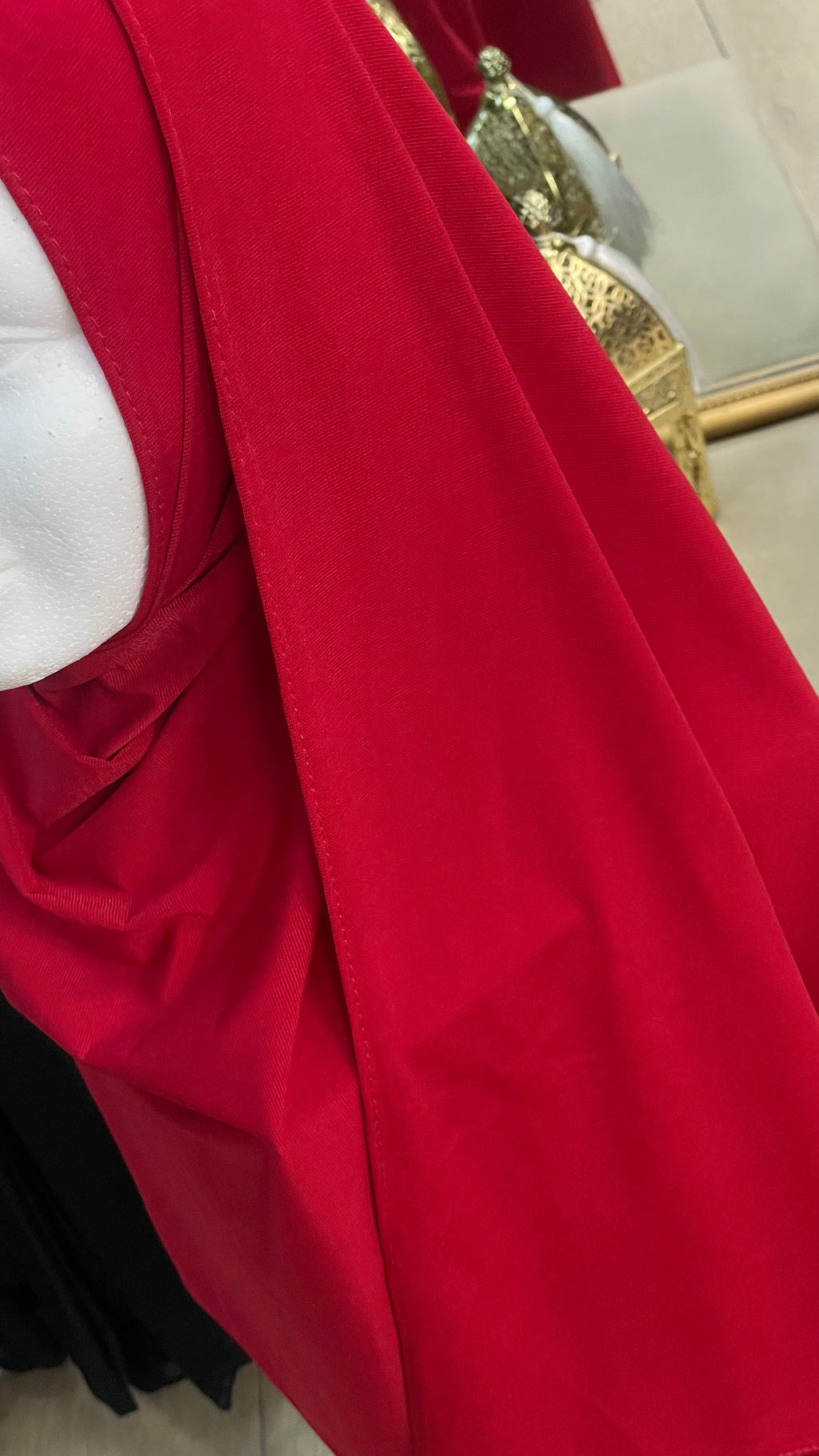 Hijab jersey premium Rojo vivo