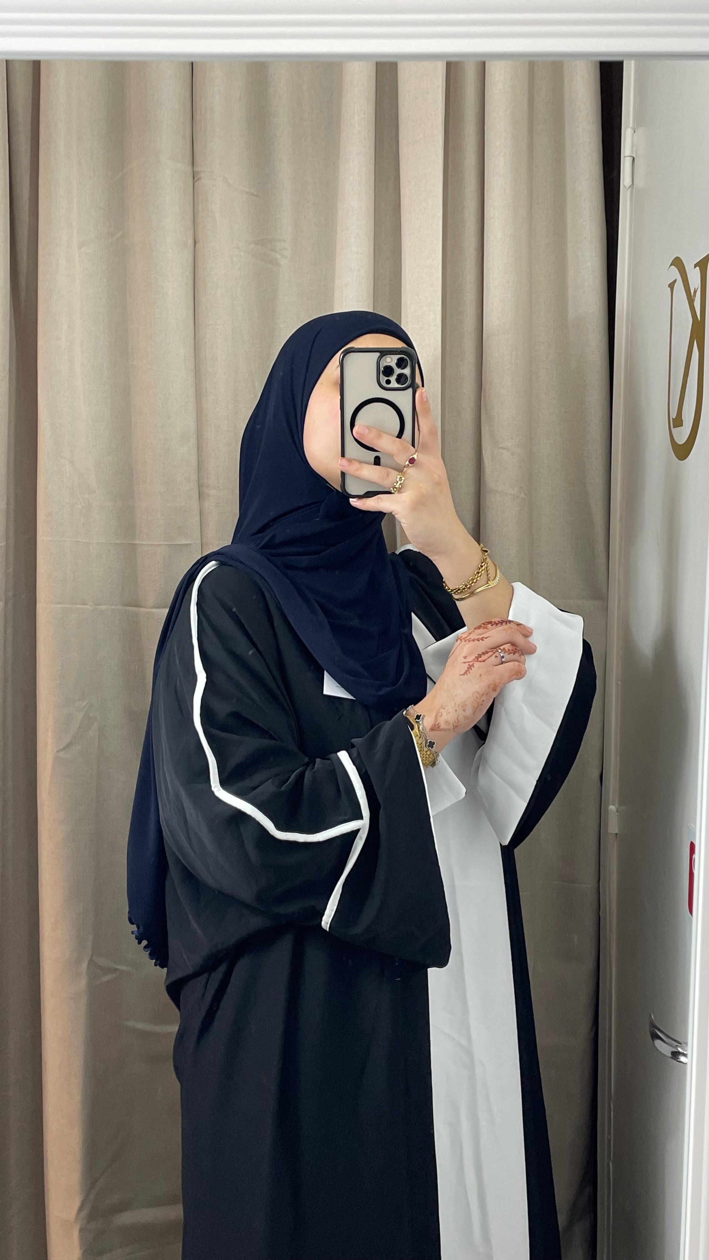 Abaya Noor