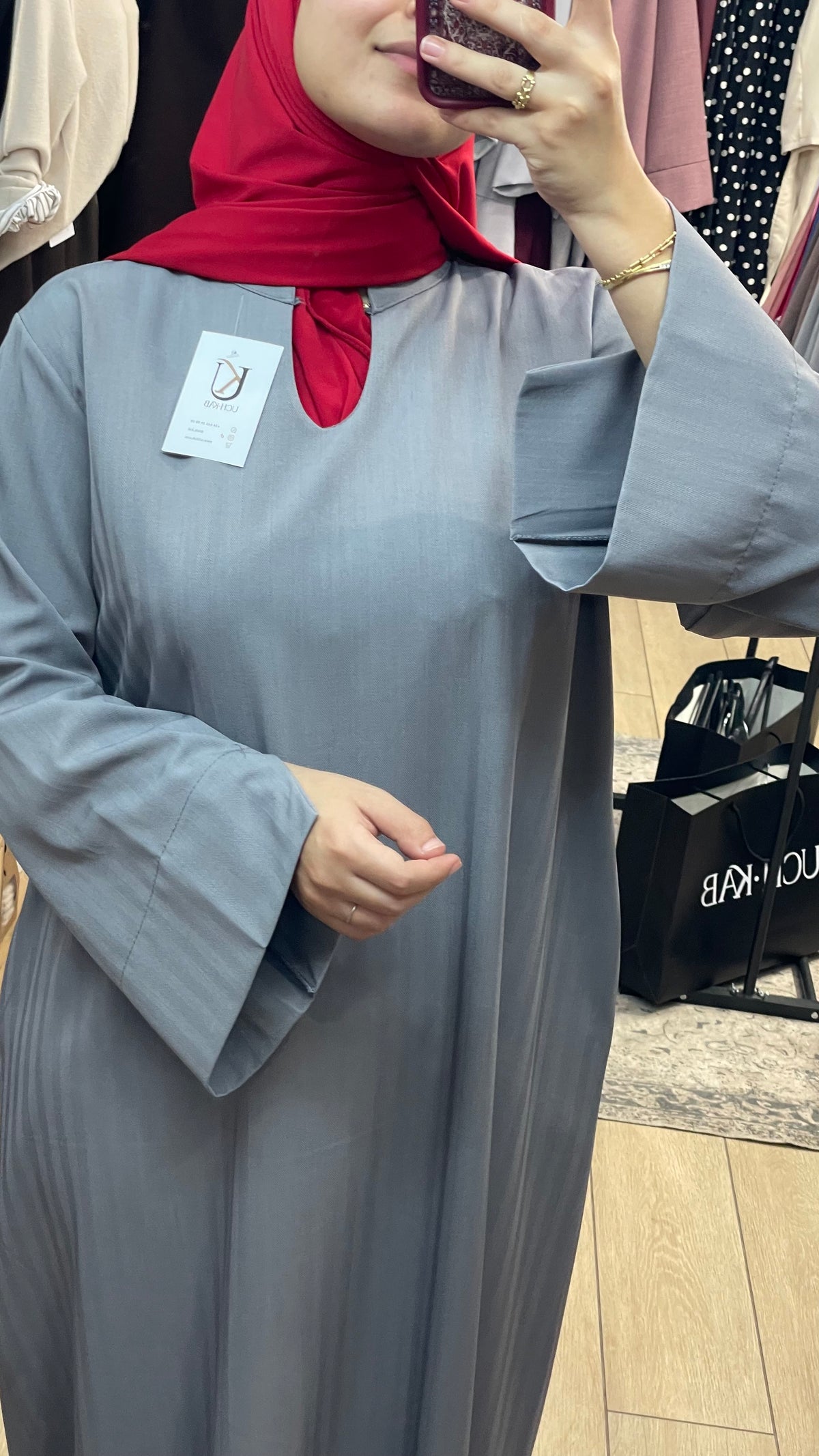 Abaya Rouge
