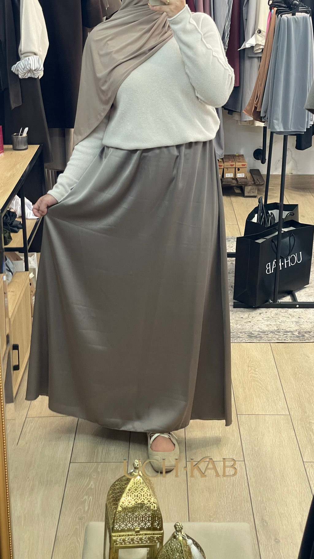 Falda saten Maxi