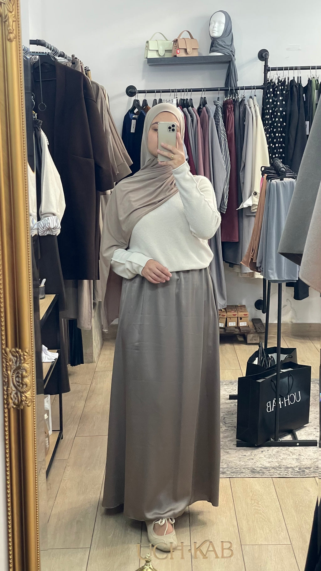 Falda saten Maxi